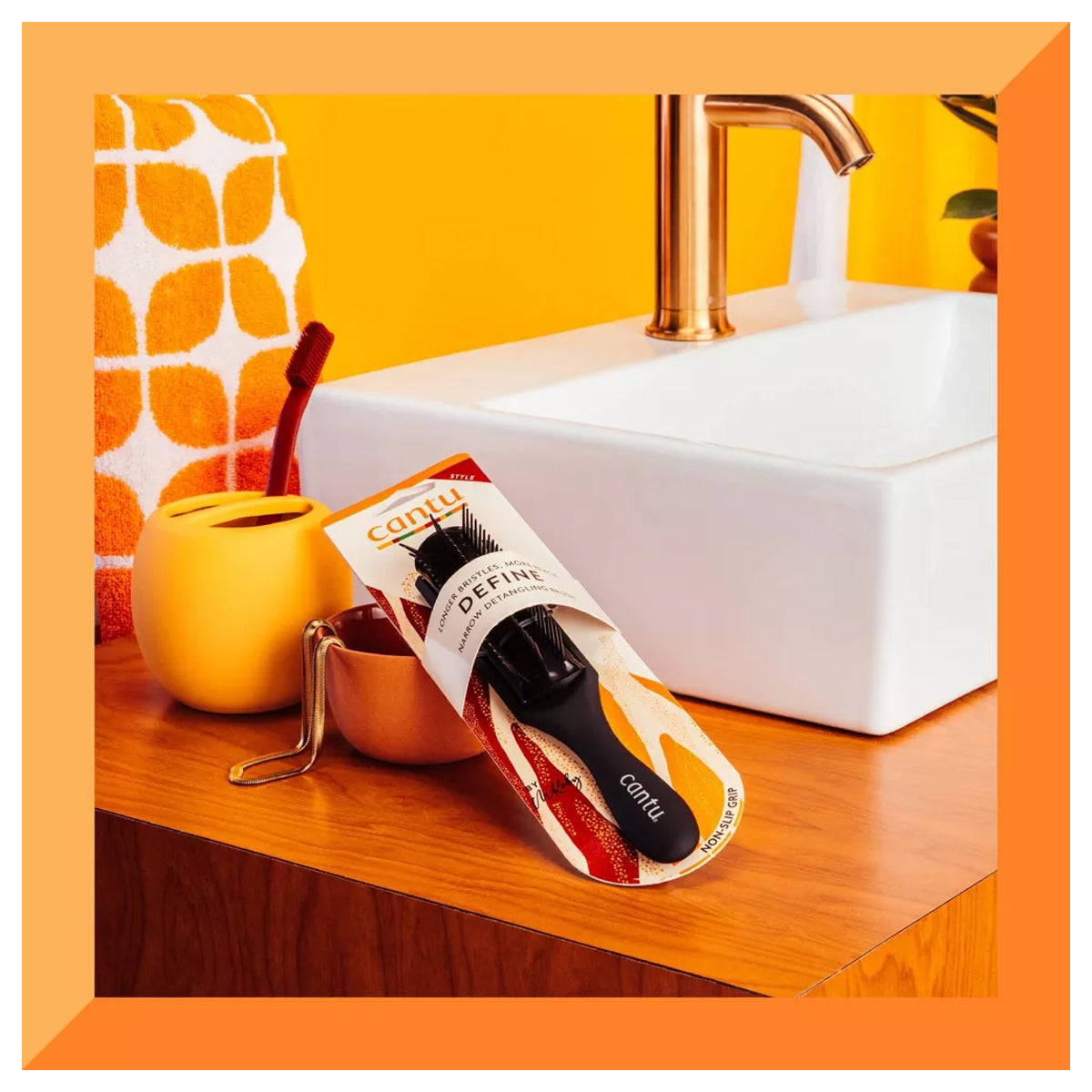 Cantu Define Narrow Detangling Hair Brush