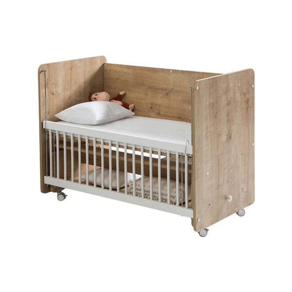 سرير أطفال هزاز من Babywhen مع عجلات (Bw 1090)