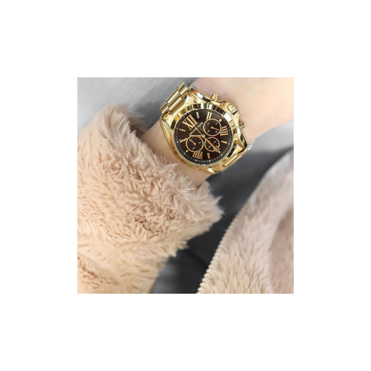 Michael Kors MK5739 Women’s Watch 43 Mm Gold