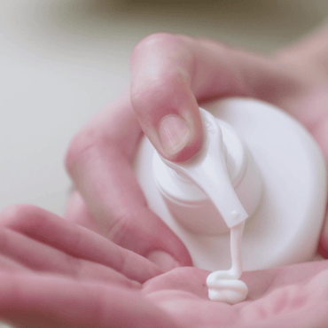 توبيكريم ميلا أم حليب تفتيح 200 مل