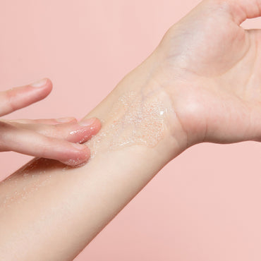 توبيكريم مقشر لطيف للغاية للوجه والجسم 200 مل