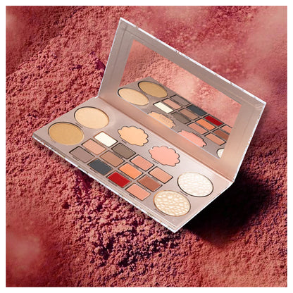 Forever52 Gleaming Pearls All In One Palette