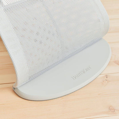 Babybjorn Bouncer Balance Soft, Mesh (Silver/White) - Light Grey Frame