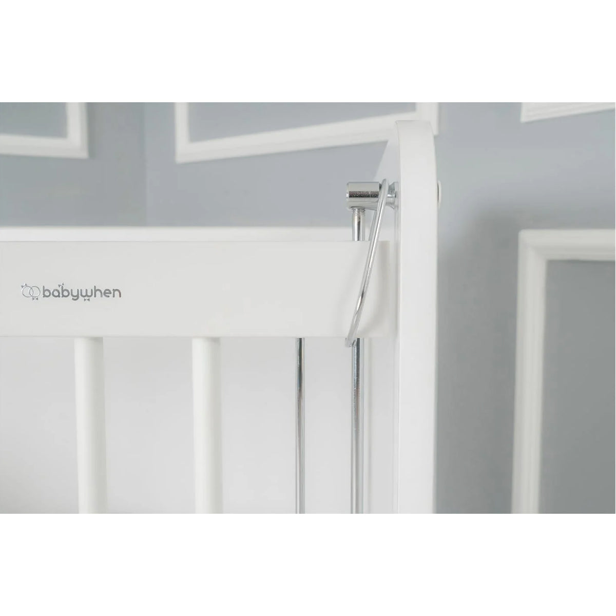 Babywhen Rocking Mother Side Crib With Wheels - White (Bw 1090)