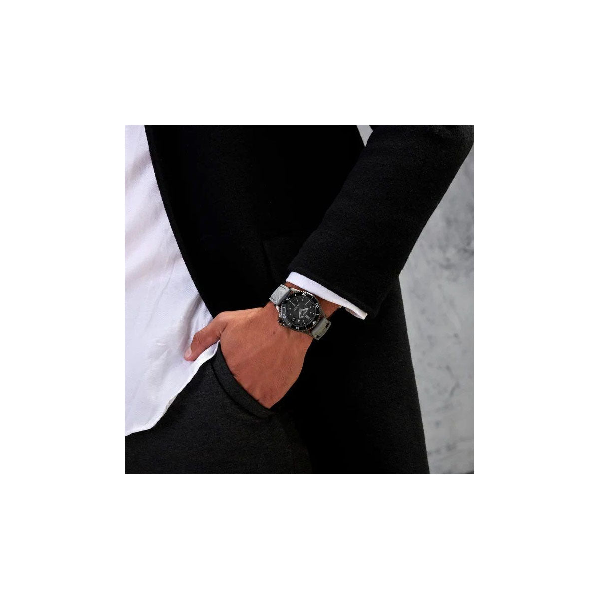 Cerruti 1881 CIWGN2224204 Pesaro Men's Watch 44mm Gray Cerruti 1881 CIWGN2224204 Pesaro Men's Watch 44mm Gray