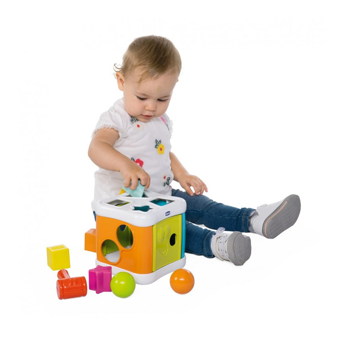 Chicco Toy S2p 2in1 Sort & Beat Cube Chicco Toy S2p 2in1 Sort & Beat Cube