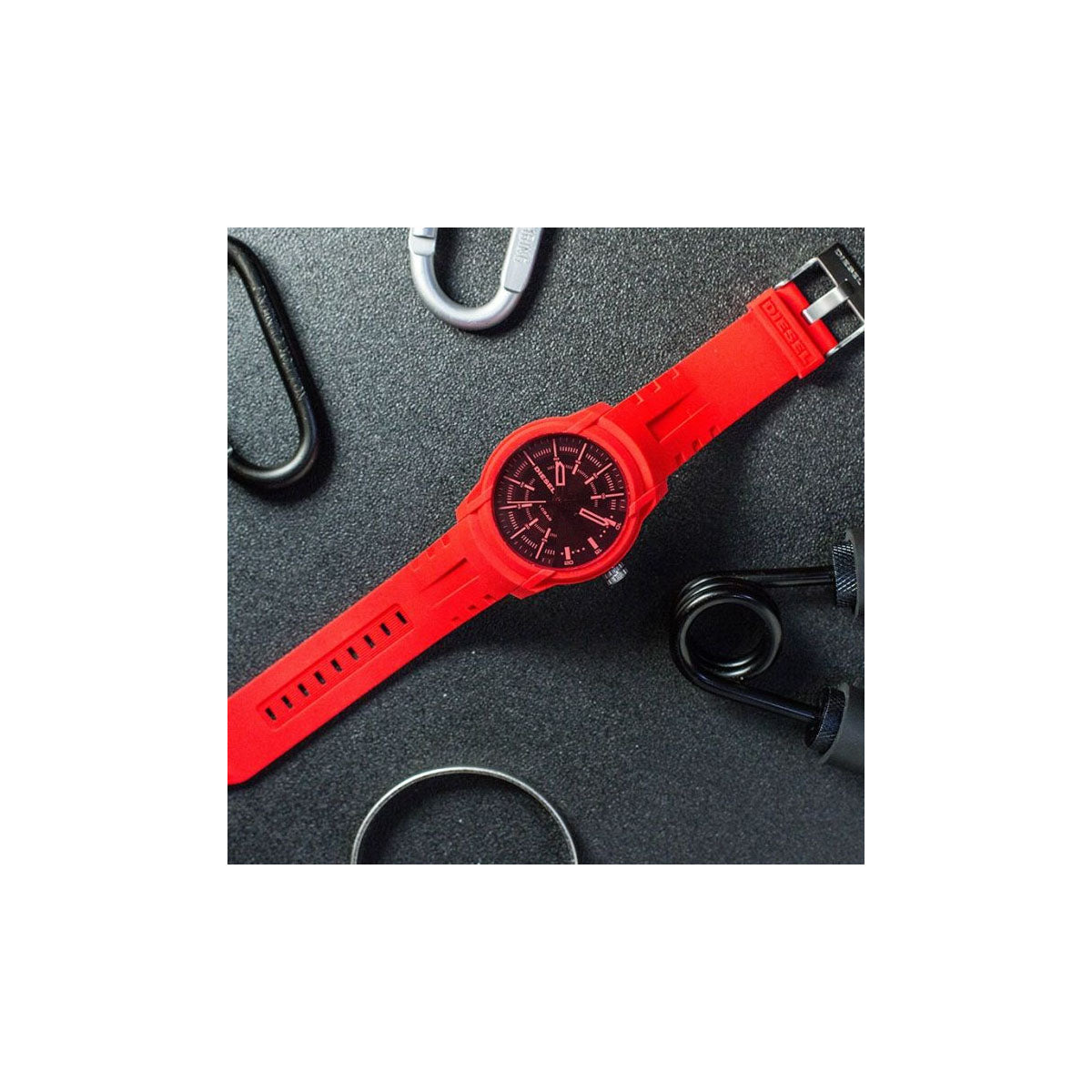 Diesel DZ1820 Unisex Watch 45mm Red Diesel DZ1820 Unisex Watch 45mm Red