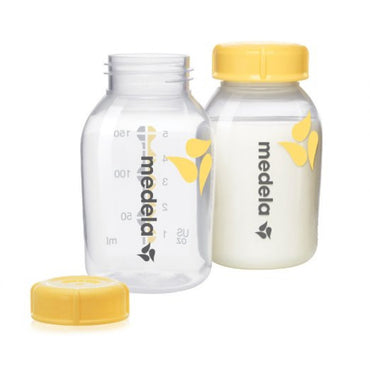 Medela Cooler Bag With 4 Breastmilk Bottles