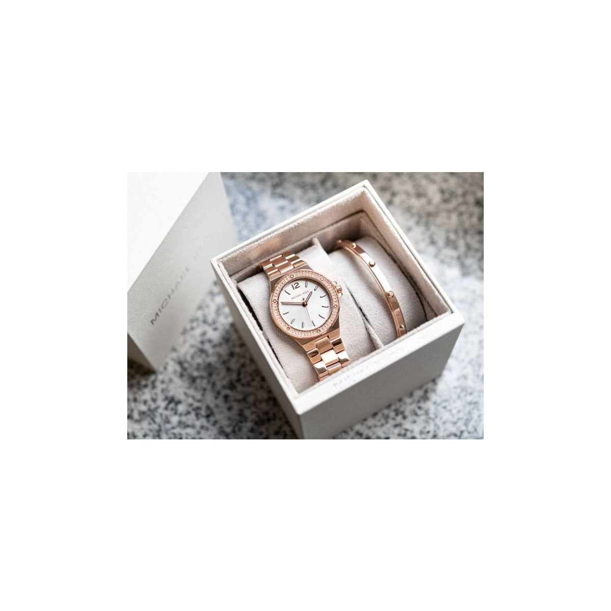 Michael Kors MK1073SET Women’s Watch 33 Mm Rose Gold Michael Kors MK1073SET Women’s Watch 33 Mm Rose Gold