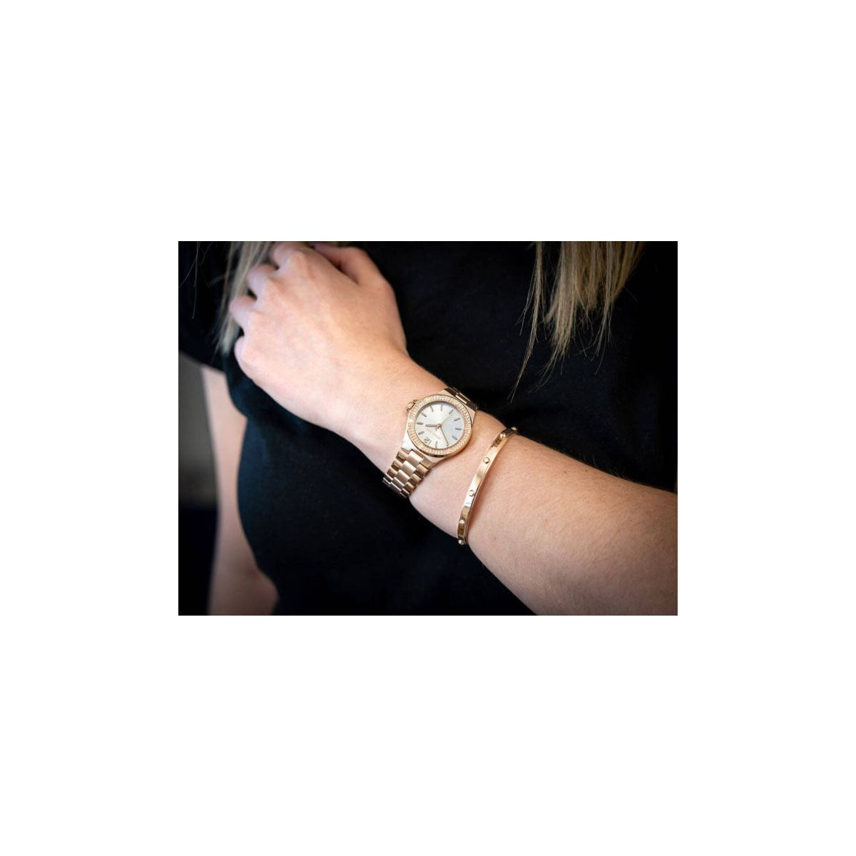 Michael Kors MK1073SET Women’s Watch 33 Mm Rose Gold Michael Kors MK1073SET Women’s Watch 33 Mm Rose Gold